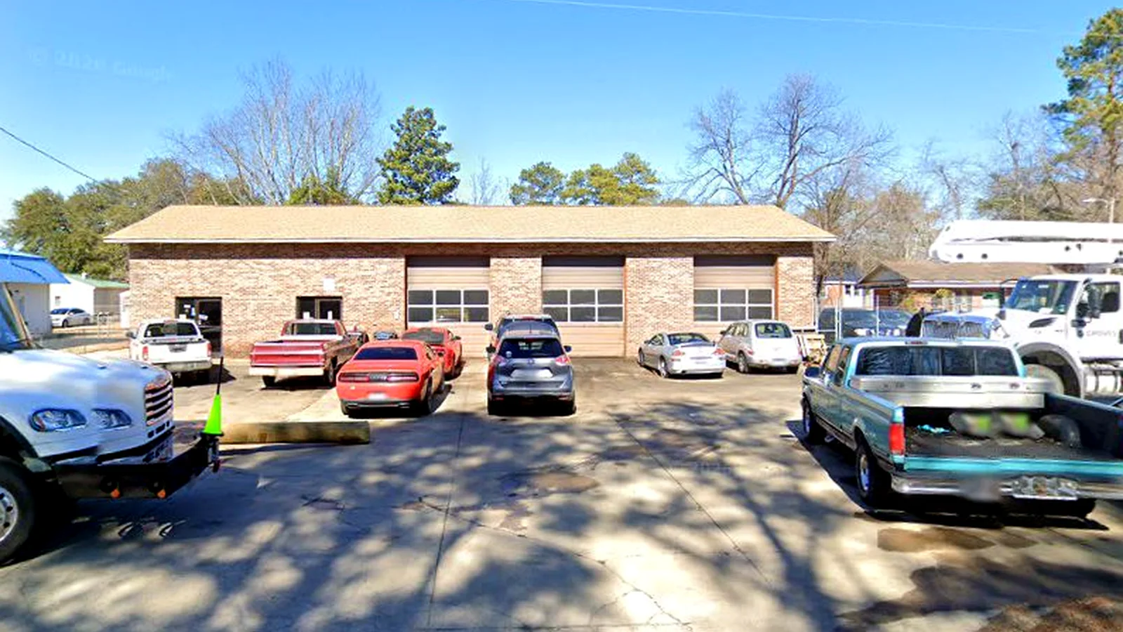 Exterior of Miller's Automotive & Service Center in Raeford, NC